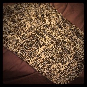 Black Maxi Skirt w/ White Designs & fold-over Top